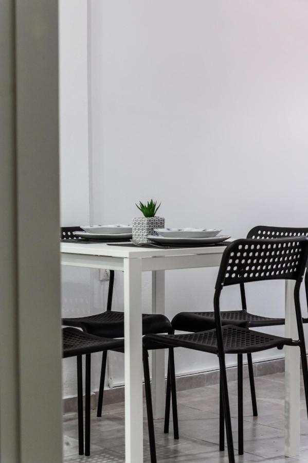 كاندية Minimalistic Apartment Petros المظهر الخارجي الصورة